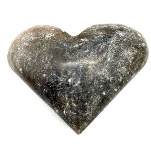 Moroccan Chocolate Gray Onyx Crystal Heart-Carving